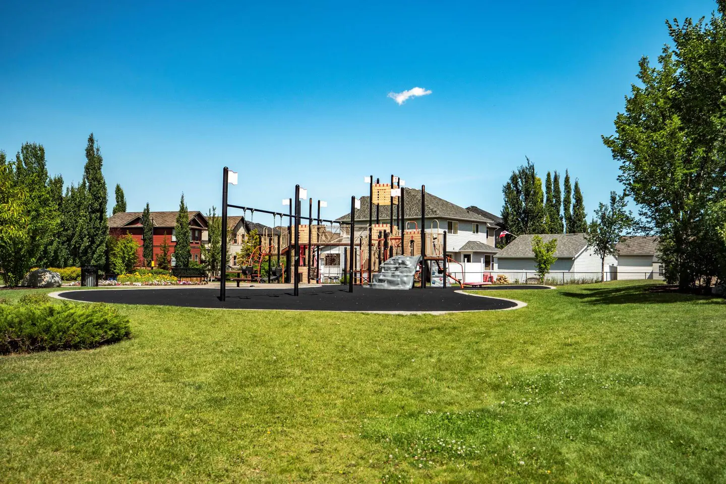 McKenzie Towne streetscape